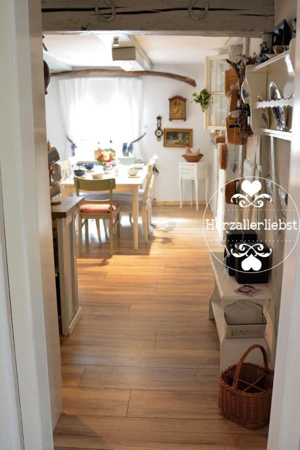 Ferienwohnung Herzallerliebst บัดเลาเทอร์แบร์ก ภายนอก รูปภาพ