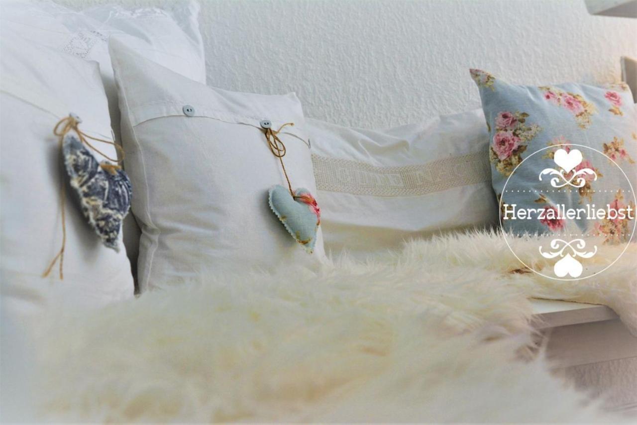 Ferienwohnung Herzallerliebst บัดเลาเทอร์แบร์ก ภายนอก รูปภาพ