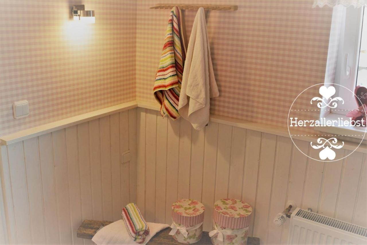 Ferienwohnung Herzallerliebst บัดเลาเทอร์แบร์ก ภายนอก รูปภาพ
