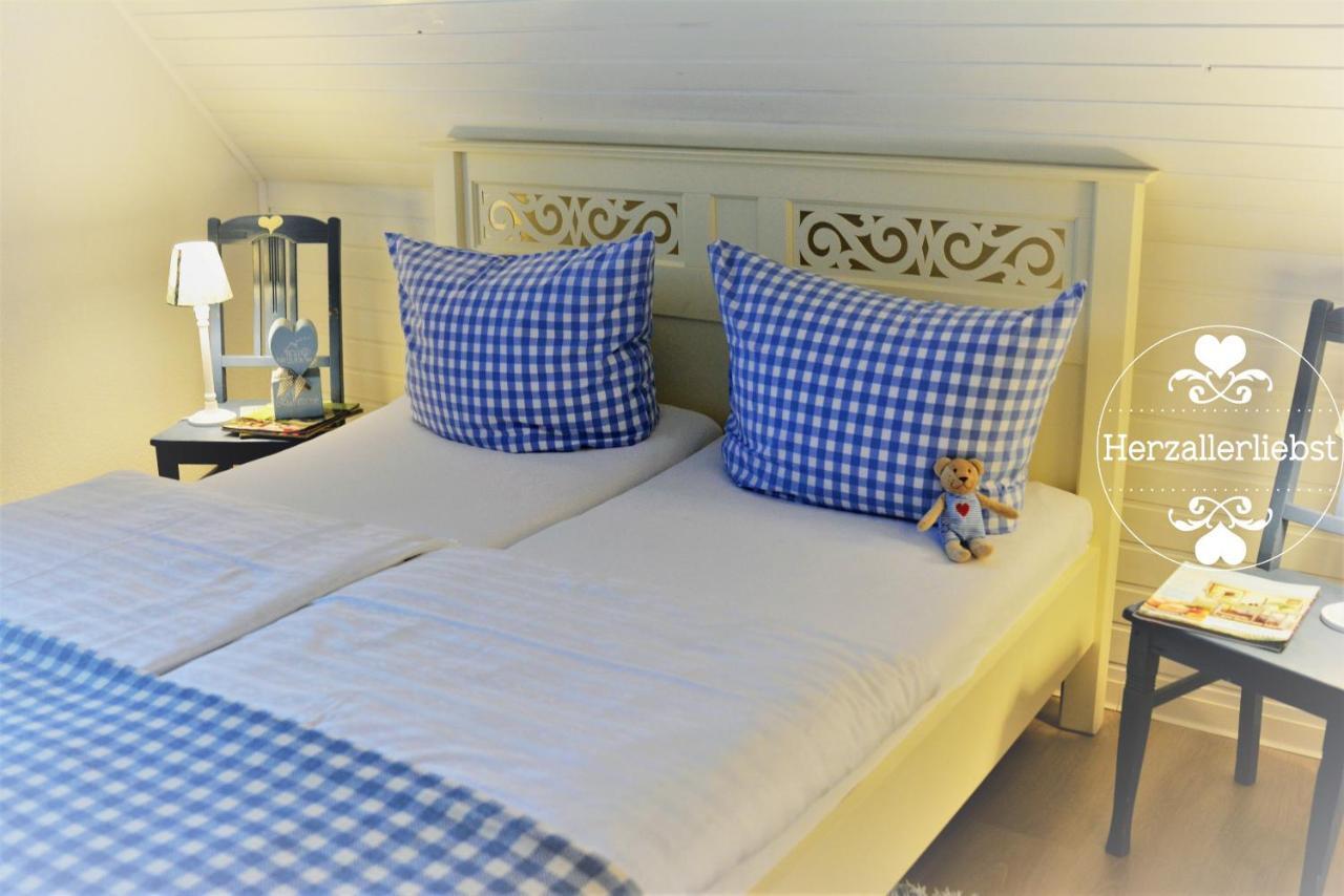 Ferienwohnung Herzallerliebst บัดเลาเทอร์แบร์ก ภายนอก รูปภาพ