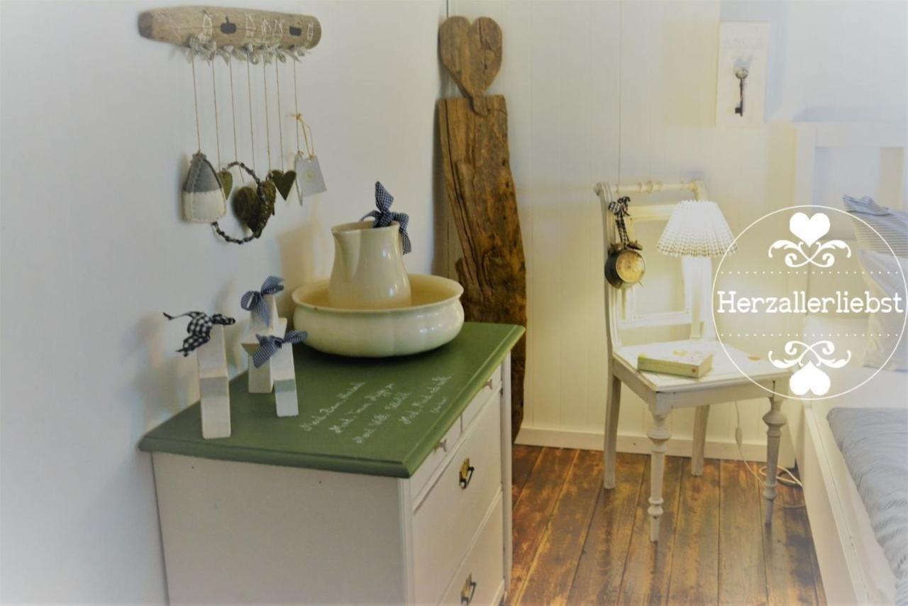 Ferienwohnung Herzallerliebst บัดเลาเทอร์แบร์ก ภายนอก รูปภาพ