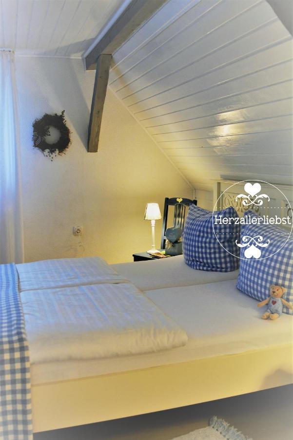 Ferienwohnung Herzallerliebst บัดเลาเทอร์แบร์ก ภายนอก รูปภาพ